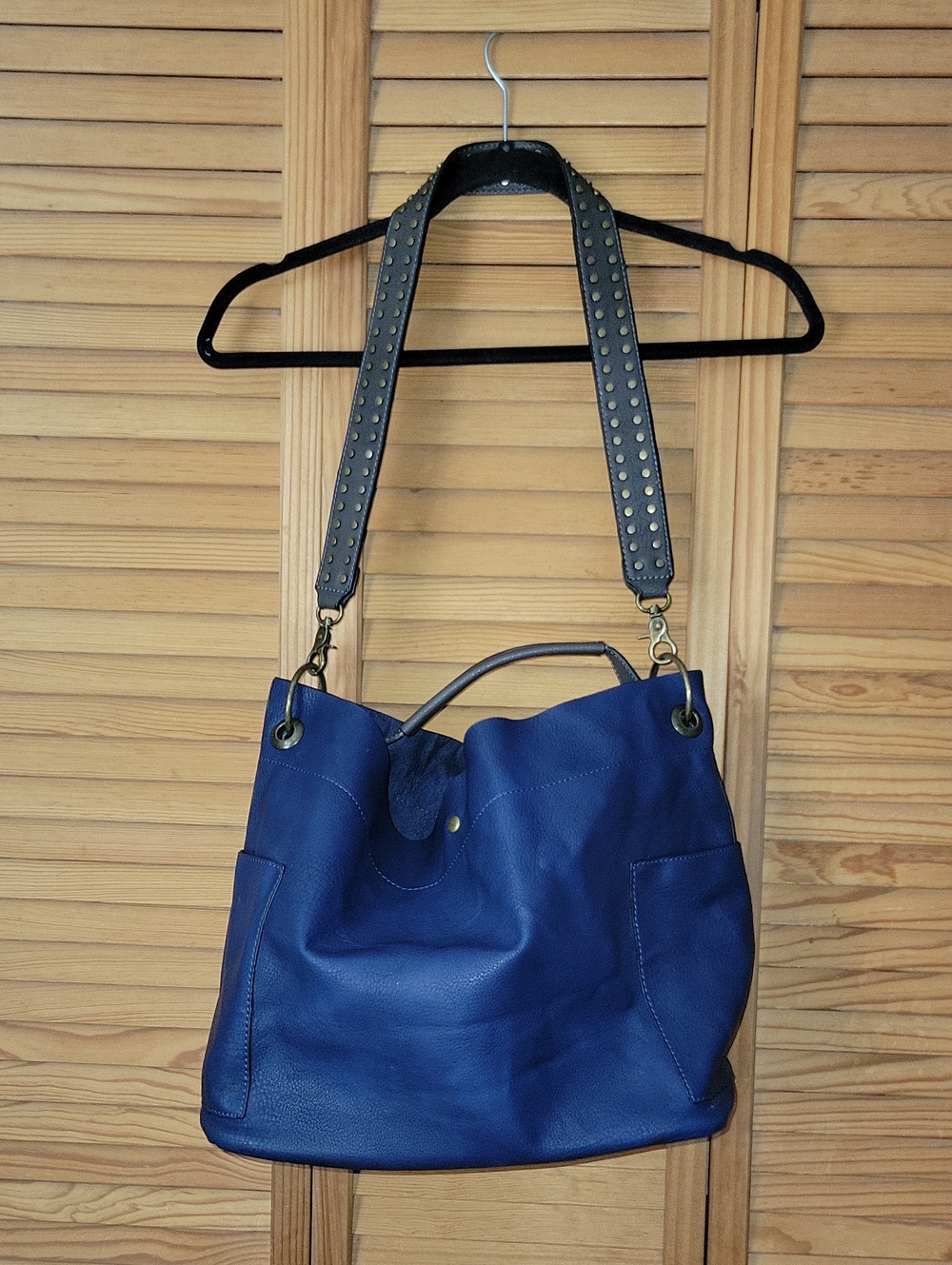 NWT G.H. Bass 2-in-1 Dark Navy Hobo Slouch Grommet Strap Shoulder Hand Bag